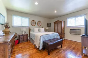 528 Longacre Ave, Woodmere, NY 11598 - Photo 8