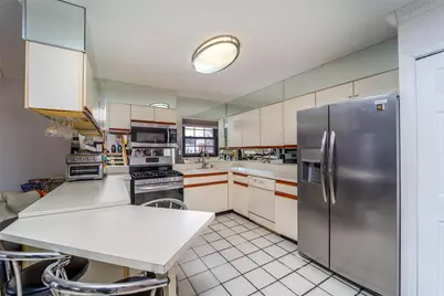 509 Julius Road, College Point, NY 11356 - Photo 14