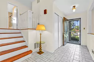 906 Bromton Dr, Westbury, NY 11590 - Photo 8