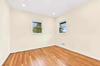 906 Bromton Drive, Westbury, NY 11590 - Photo 14