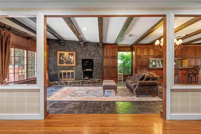 233 Narragansett Avenue, Lawrence, NY 11559 - Photo 22