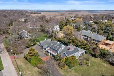 233 Narragansett Avenue, Lawrence, NY 11559 - Photo 28