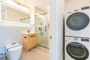 42-09 Hampton St, Elmhurst, NY 11373 - Photo 8