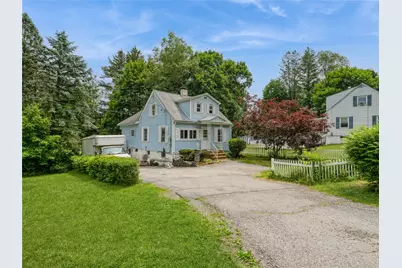 413 Vassar Road, Poughkeepsie, NY 12603 - Photo 2