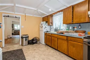 413 Vassar Rd, Poughkeepsie, NY 12603 - Photo 22