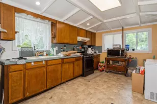 413 Vassar Rd, Poughkeepsie, NY 12603 - Photo 20