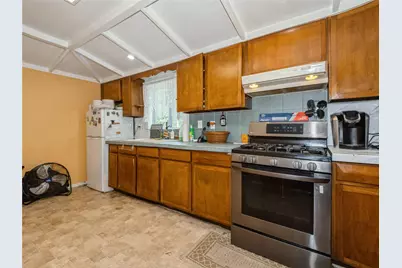 413 Vassar Road, Poughkeepsie, NY 12603 - Photo 30