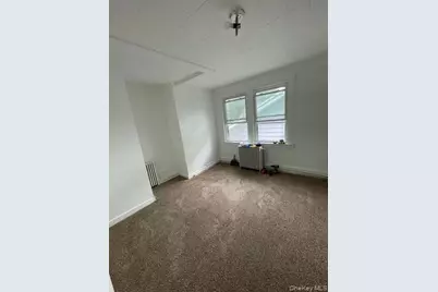 77 Carroll Street, Poughkeepsie, NY 12601 - Photo 8
