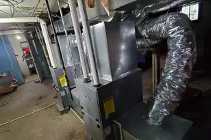 77 Carroll St, Poughkeepsie, NY 12601 - Photo 4