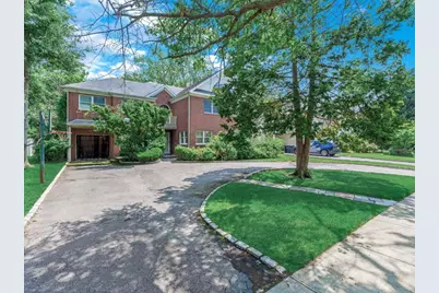 74 Margaret Avenue, Lawrence, NY 11559 - Photo 2