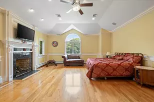 135 Millet St N, Dix Hills, NY 11746 - Photo 20