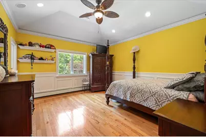 135 Millet Street N, Dix Hills, NY 11746 - Photo 26