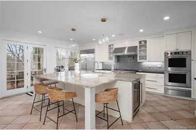 115 Cliff Avenue, Pelham, NY 10803 - Photo 12