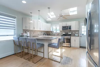 143 Davis Avenue, Inwood, NY 11096 - Photo 6