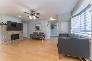 143 Davis Ave, Inwood, NY 11096 - Photo 4