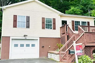 14 Farrelly St, Kingston, NY 12401 - Photo 2