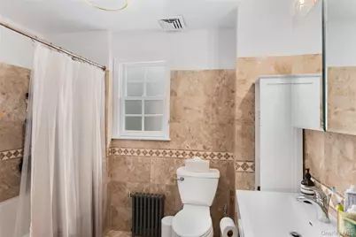 32 Central Parkway, Mount Vernon, NY 10552 - Photo 10