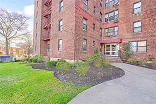 25-11 Union St, Flushing, NY 11354 - Photo 16