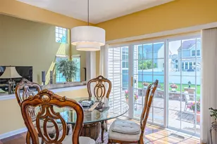 9 Avolet Ct, Mount Sinai, NY 11766 - Photo 18