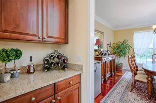 9 Avolet Ct, Mount Sinai, NY 11766 - Photo 14