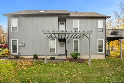 11 Woods Brooke Lane #1, Yorktown Heights, NY 10598 - Photo 1