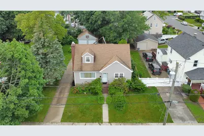 602 Leonard Avenue, Uniondale, NY 11553 - Photo 2