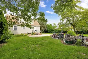 602 Leonard Ave, Uniondale, NY 11553 - Photo 14