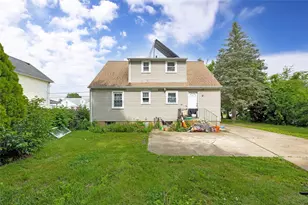 602 Leonard Ave, Uniondale, NY 11553 - Photo 8