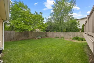 65 Netherwood Dr, Albertson, NY 11507 - Photo 24