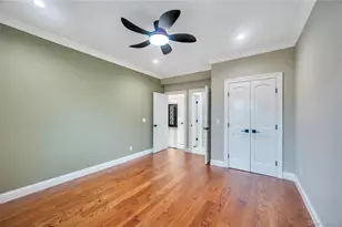 16 Violet Ave, Hicksville, NY 11801 - Photo 14