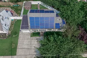 72 Harris Ave, Hewlett, NY 11557 - Photo 24