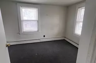 290 1st St, Newburgh, NY 12550 - Photo 16