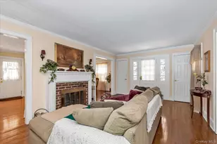 1277 Jerusalem Ave, Merrick, NY 11566 - Photo 10