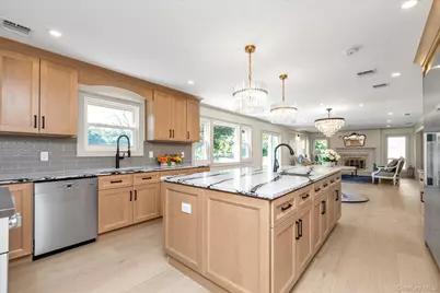 6 Victor Lane, Woodbury, NY 11797 - Photo 10