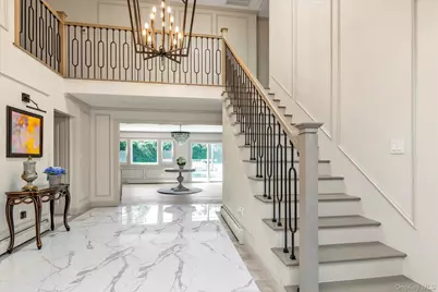 6 Victor Lane, Woodbury, NY 11797 - Photo 2