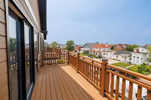 622 W Penn St, Long Beach, NY 11561 - Photo 16
