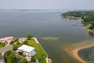 70 Candy Ln, Great Neck, NY 11023 - Photo 36