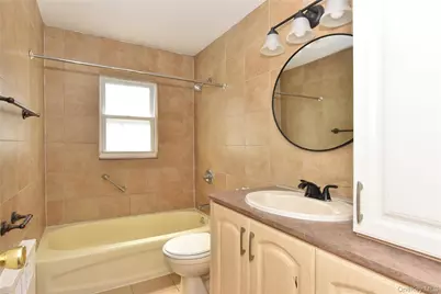 114 Frederick Avenue, Roosevelt, NY 11575 - Photo 20