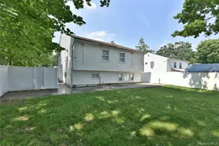 114 Frederick Ave, Roosevelt, NY 11575 - Photo 24