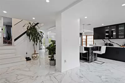 1 Bennett Avenue, Huntington, NY 11746 - Photo 8