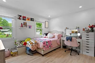 1 Bennett Ave, Huntington, NY 11746 - Photo 16