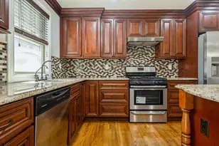 413 Robyn Pl, East Meadow, NY 11554 - Photo 16