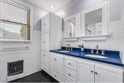 345 Broadway, Lawrence, NY 11559 - Photo 16