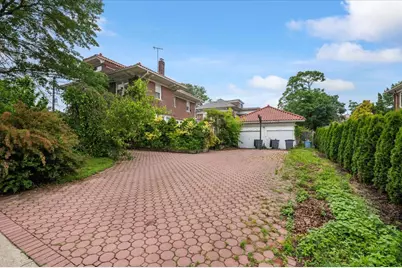 345 Broadway, Lawrence, NY 11559 - Photo 2