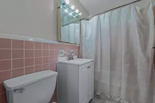 87-50 204th St, Hollis, NY 11423 - Photo 6