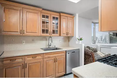 1270 North Avenue #5A, New Rochelle, NY 10804 - Photo 16