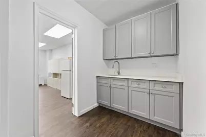 148-09 Northern Boulevard #1K, Flushing, NY 11354 - Photo 14