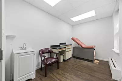 148-09 Northern Boulevard #1K, Flushing, NY 11354 - Photo 8