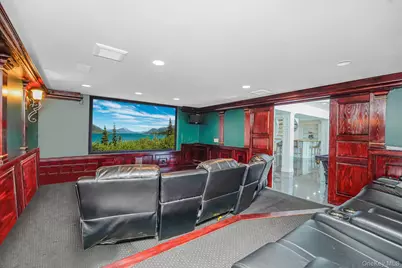 30 Aviva Court, New York, NY 10307 - Photo 20