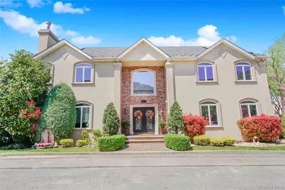 30 Aviva Court, New York, NY 10307 - Photo 2